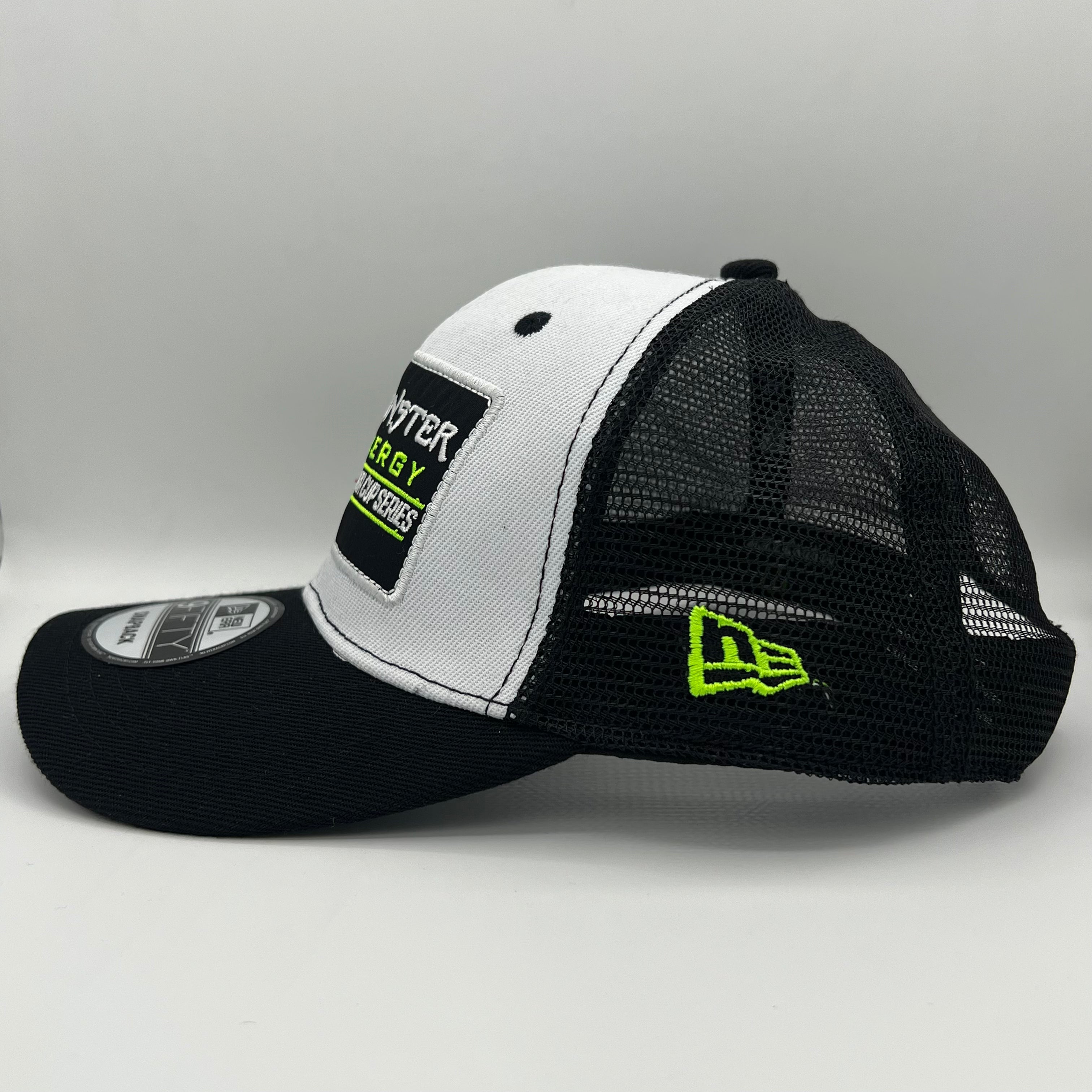 Monstr Nascar Cup Series White Cap